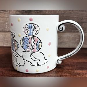 Super Cute 🥰 Easter Bunnies 🐰 with Easter Eggs mug - NEW